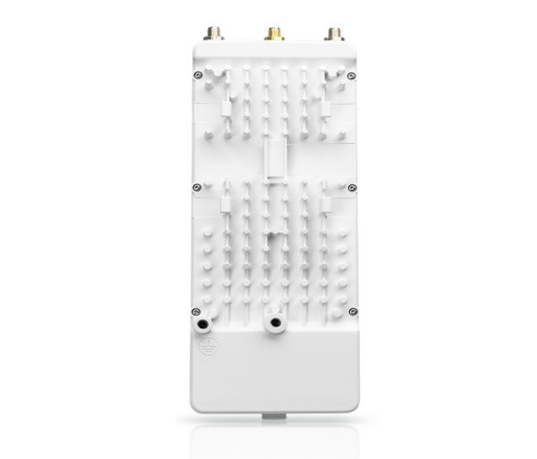 UBIQUITI AIRFIBER AF-5XHD - Radio conectorizado AirFiber X clase Carrier para uso exterior en frecuencias de 4.8GHz a 6.2GHz, alcanza velocidades de hasta 1 Gbps con 26 dBm de potencia de transmisión utilizando tecnología LTU y con certificación IP67. - Image 2