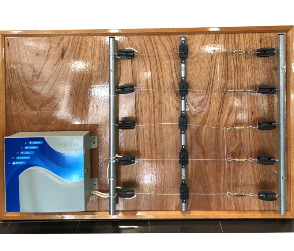 YONUSA PAKEY10000127AF - Paquete de ENERGIZADOR de alta frecuencia ANTIPLANTAS 10 000V / Postes de paso / Postes esquina / Bobina de alambre / Cable bujia / Bateria - Image 4