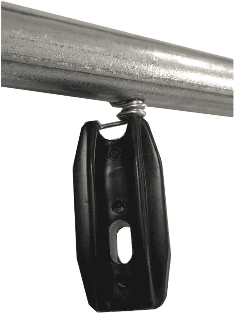 YONUSA TUBOAP201 - Poste de esquina para cercas eléctricas con 5 aisladores de esquina instalados/ 1.20 mts. listo para instalación en campo - Image 4